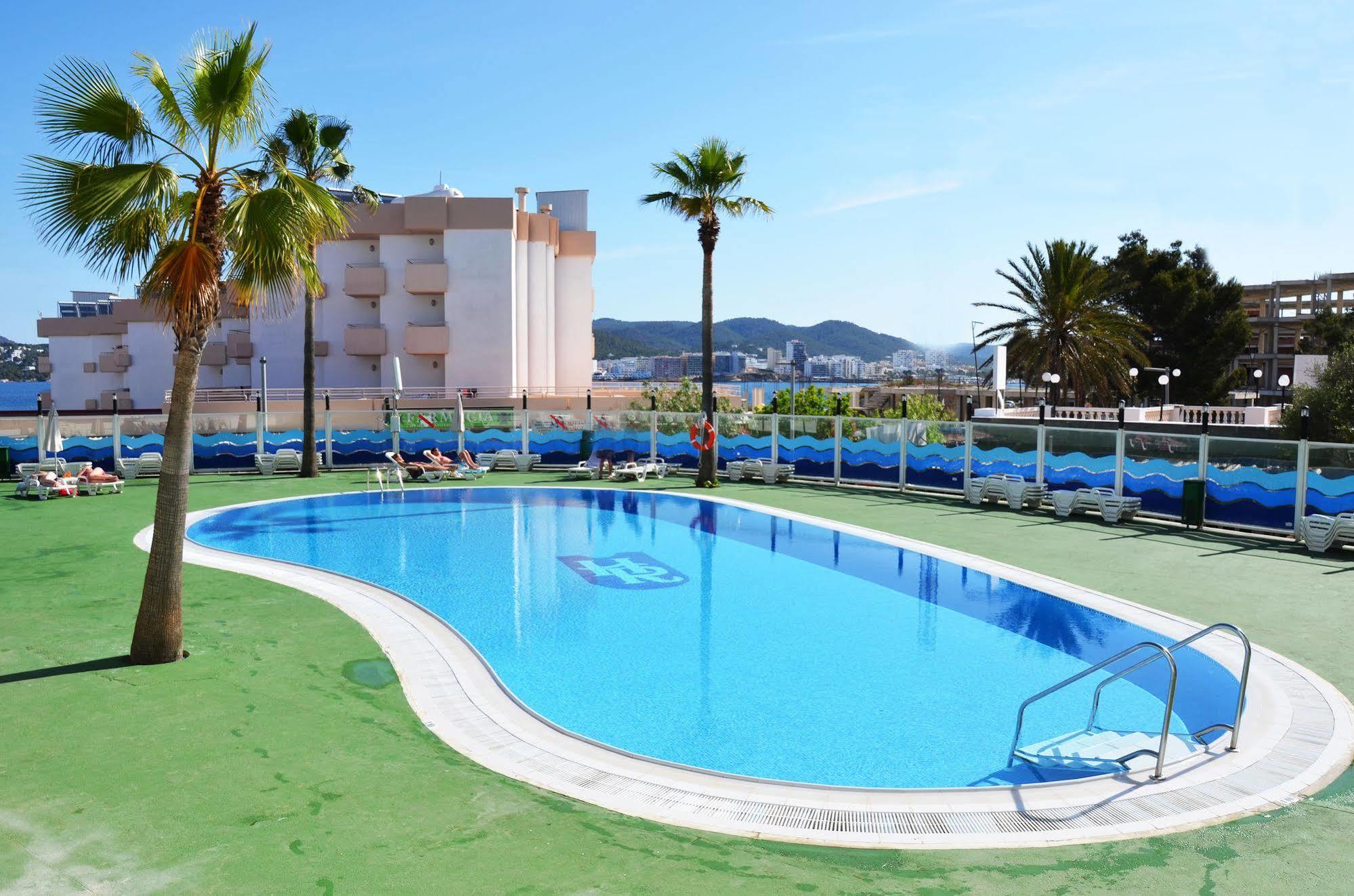 Apartamentos Vibra Riviera San Antonio  Bagian luar foto